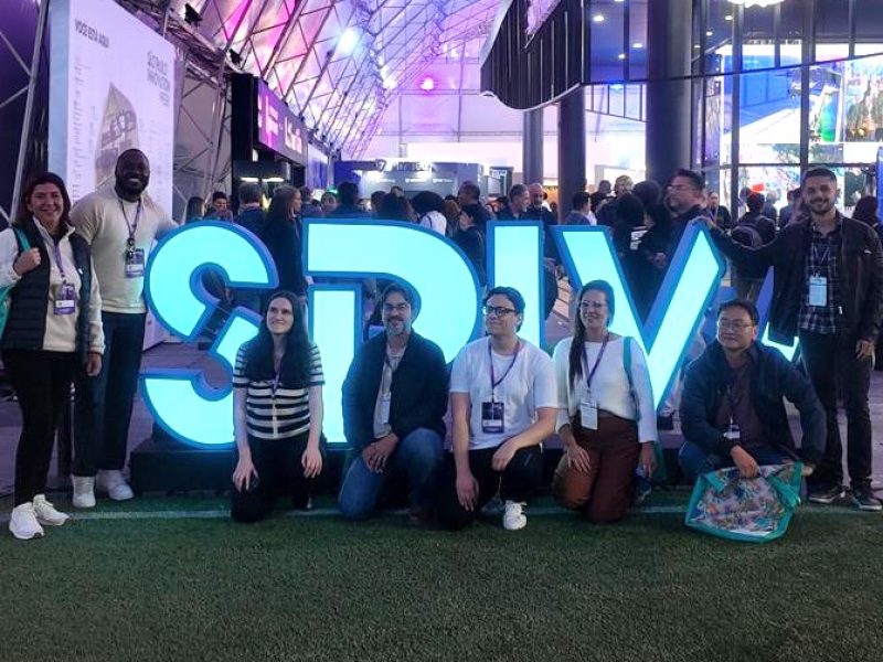 Rede API marca presença na 1ª edição do São Paulo Innovation Week como parceira oficial do evento, reunindo ambientes associados e equipe para acompanhar de perto a programação. (Foto: São Paulo Innovation Week, em maio de 2026).